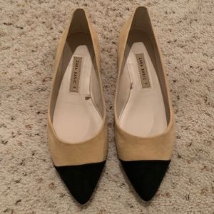 Brand New Zara multi-toned pointed flats size 6
